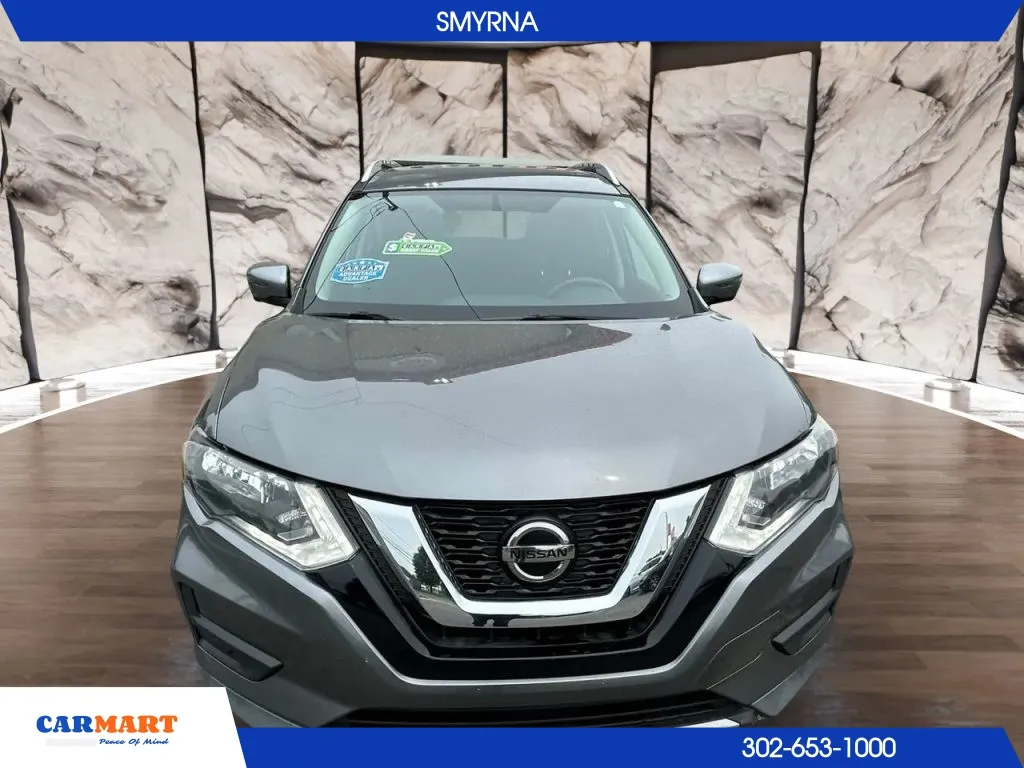 Nissan Rogue photo 14