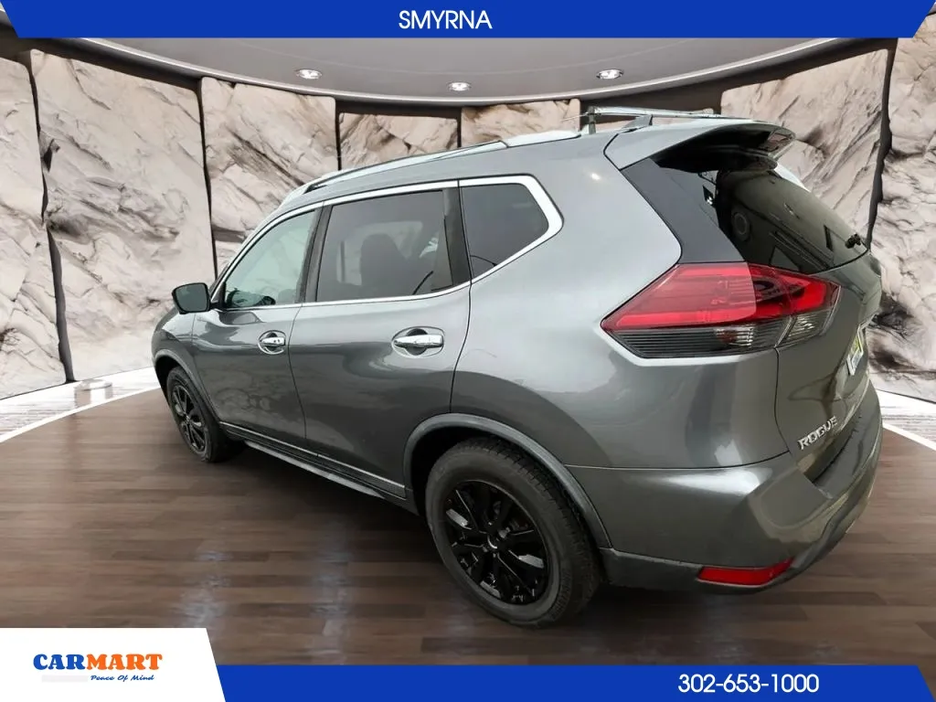 Nissan Rogue photo 6
