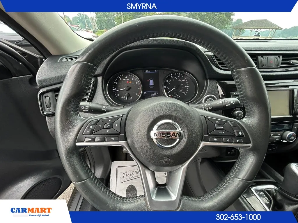 Nissan Rogue photo 18
