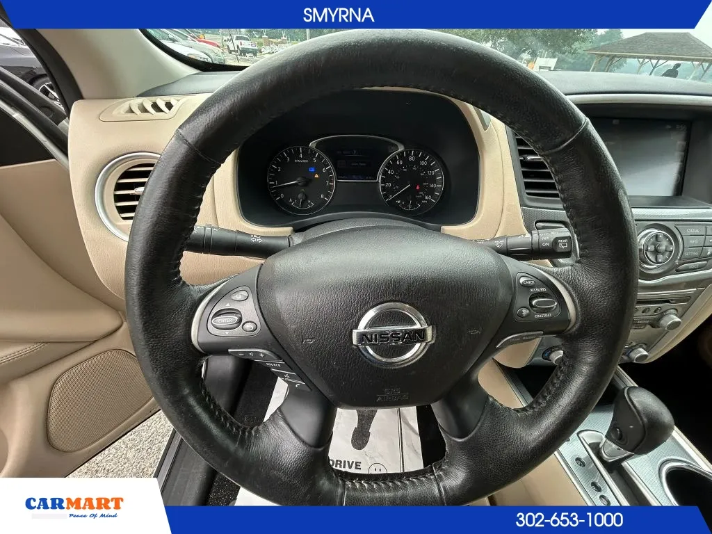 Nissan Pathfinder photo 18