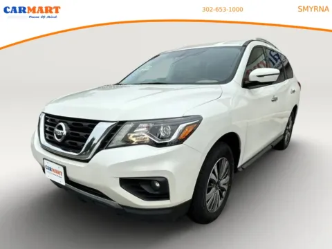 Photos of 2020 Nissan Pathfinder SL Sport Utility 4D for sale in Smyrna, DE at CARMART - Smyrna