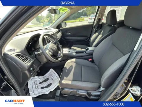 More photos of 2019 Honda HR-V LX Sport Utility 4D at CARMART - Smyrna, DE