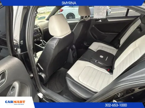 More photos of 2016 Volkswagen Jetta 1.8T Sport Sedan 4D at CARMART - Smyrna, DE