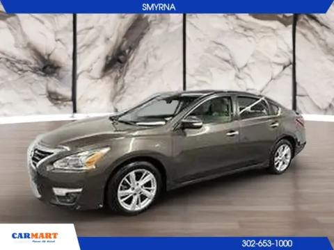 Brown 2014 Nissan Altima 2.5 SV Sedan 4D for sale in Smyrna, DE