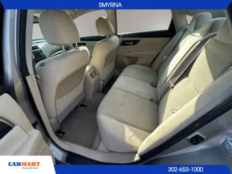 More photos of 2014 Nissan Altima 2.5 SV Sedan 4D at CARMART - Smyrna, DE