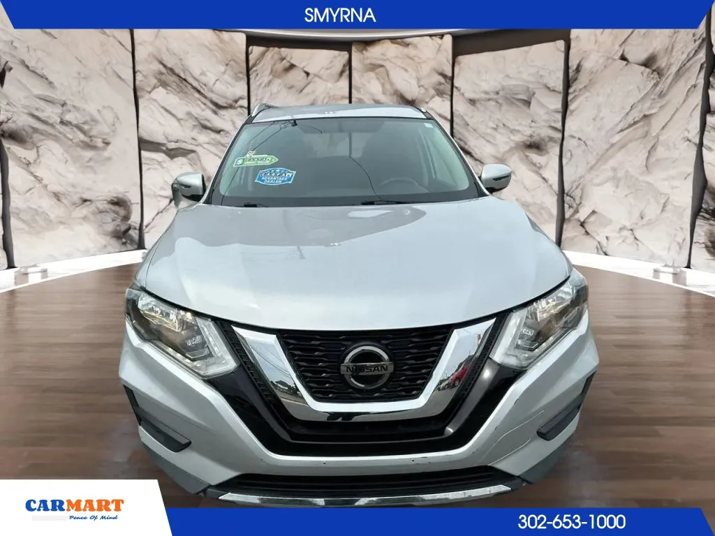 Nissan Rogue photo 11