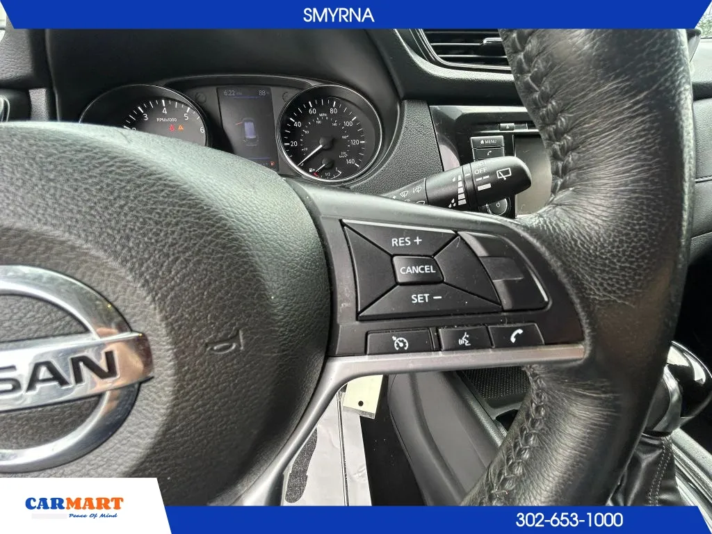 Nissan Rogue photo 15