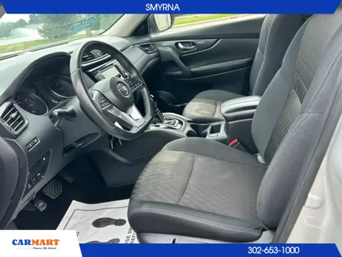 More photos of 2018 Nissan Rogue S Sport Utility 4D at CARMART - Smyrna, DE