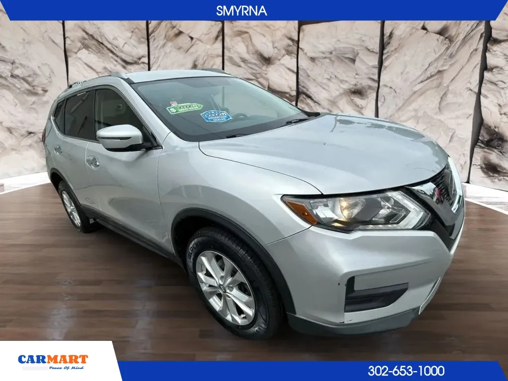 Nissan Rogue photo 8