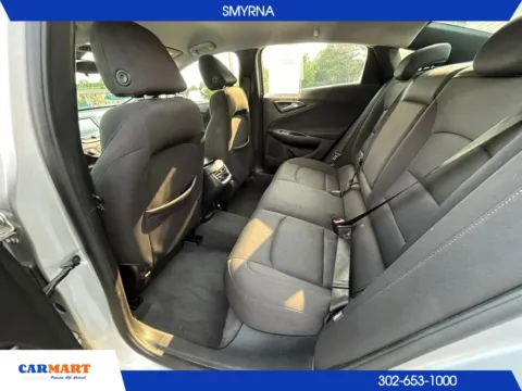 More photos of 2018 Chevrolet Malibu LT Sedan 4D at CARMART - Smyrna, DE