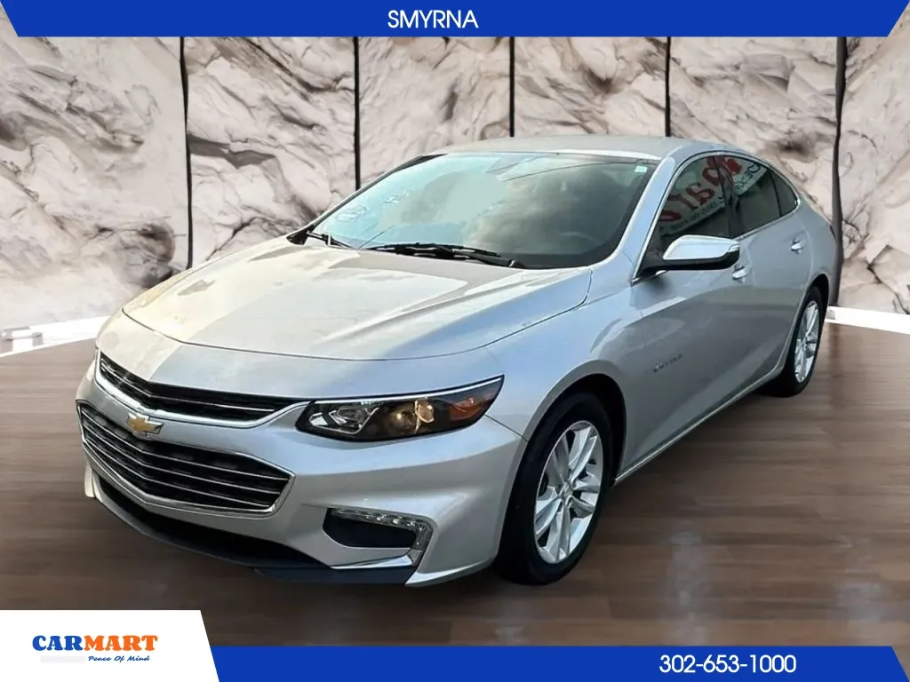 Silver 2018 Chevrolet Malibu LT Sedan 4D for sale in Smyrna, DE