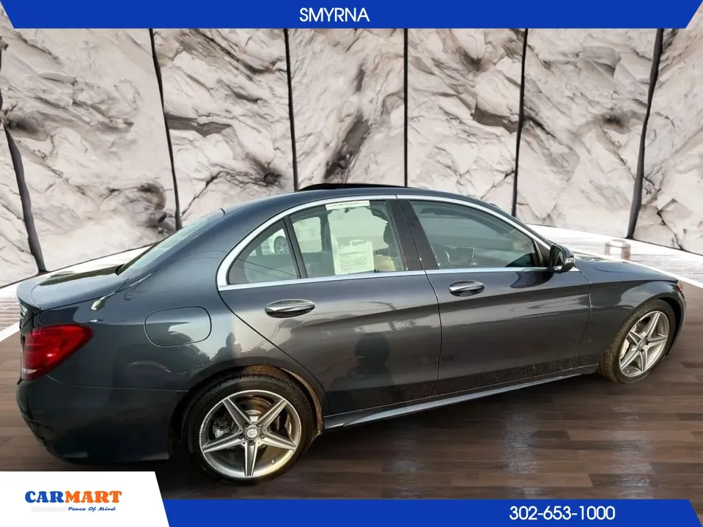 Mercedes-Benz C-Class photo 11