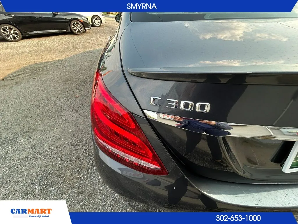 Mercedes-Benz C-Class photo 8