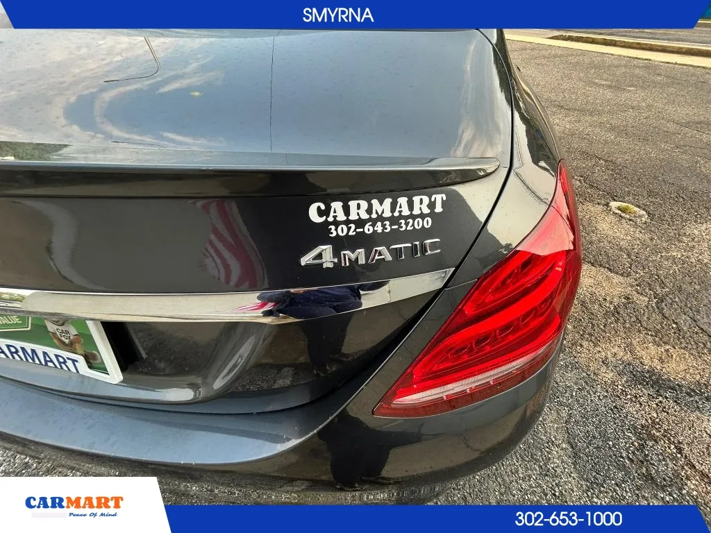 Mercedes-Benz C-Class photo 9