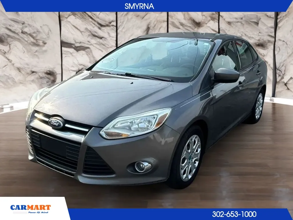 Gray 2012 Ford Focus SE Sedan 4D for sale in Smyrna, DE