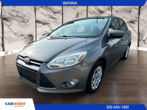 Photos of 2012 Ford Focus SE Sedan 4D for sale in Smyrna, DE at CARMART - Smyrna