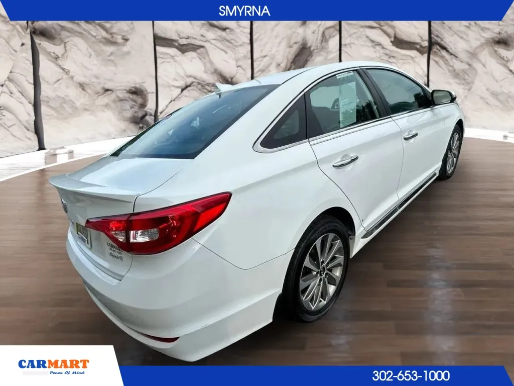 Hyundai Sonata photo 10