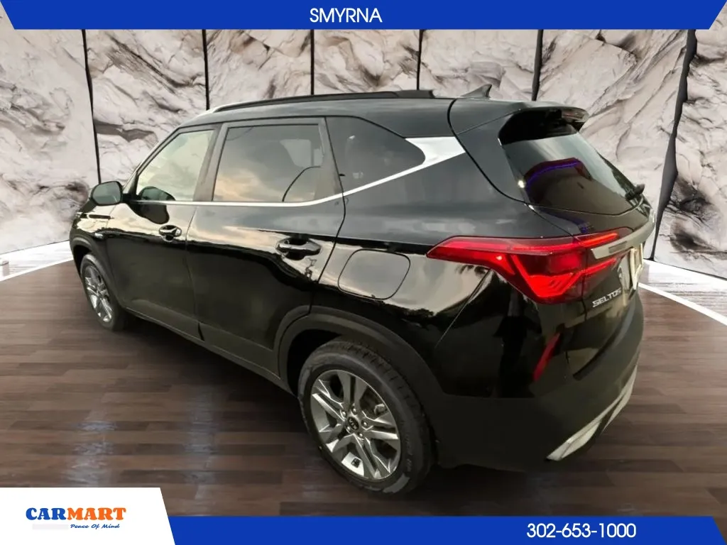 Kia Seltos photo 6