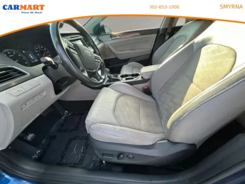 More photos of 2017 Hyundai Sonata Sport Sedan 4D at CARMART - Smyrna, DE