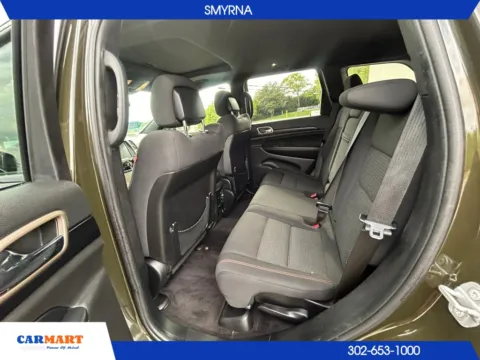 More photos of 2016 Jeep Grand Cherokee 75th Anniversary Edition Sport Utility 4D at CARMART - Smyrna, DE