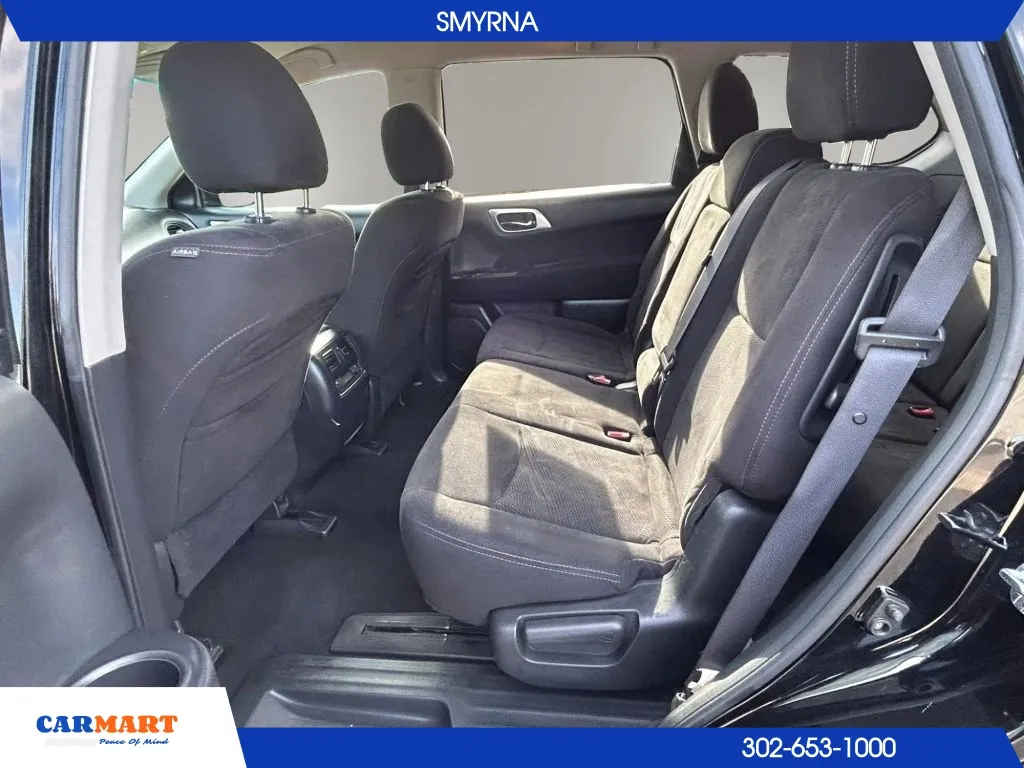 Nissan Pathfinder photo 6