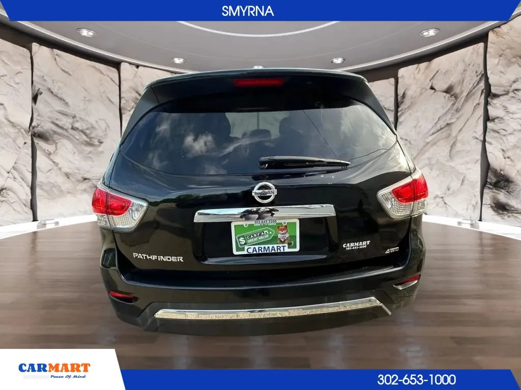 Nissan Pathfinder photo 8