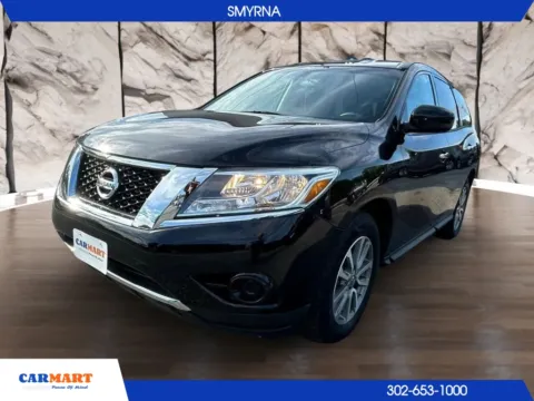 Photos of 2013 Nissan Pathfinder S Sport Utility 4D for sale in Smyrna, DE at CARMART - Smyrna