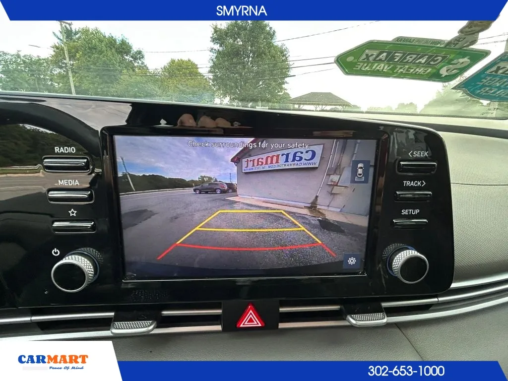 Hyundai Elantra photo 14
