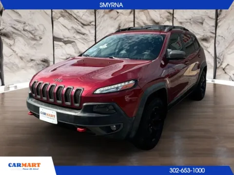 Red 2015 Jeep Cherokee TrailHawk Sport Utility 4D for sale in Smyrna, DE