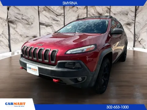 Photos of 2015 Jeep Cherokee TrailHawk Sport Utility 4D for sale in Smyrna, DE at CARMART - Smyrna