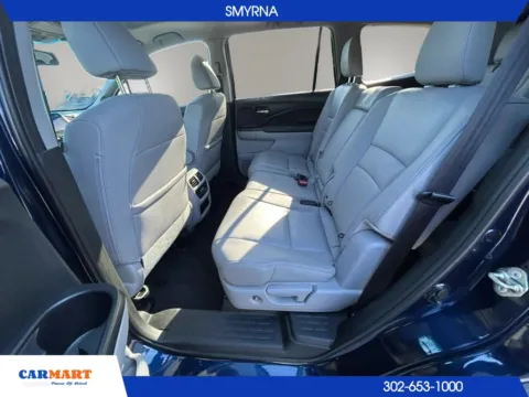 More photos of 2017 Honda Pilot EX-L Sport Utility 4D at CARMART - Smyrna, DE