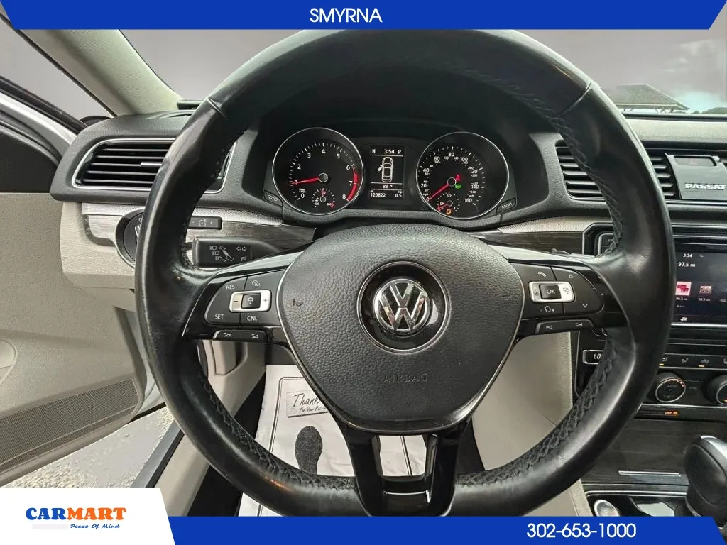Volkswagen Passat photo 17