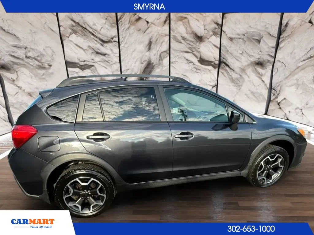 Subaru XV CrossTrek photo 11