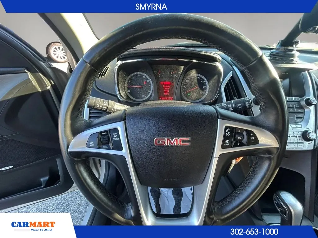 GMC Terrain photo 16