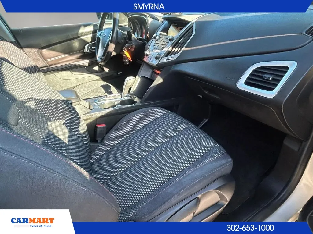 GMC Terrain photo 12