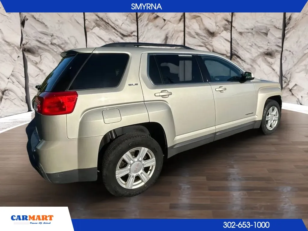 GMC Terrain photo 11