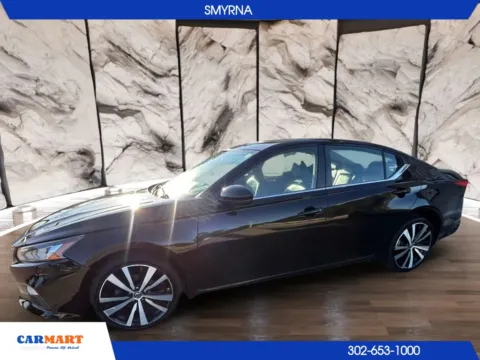 Another view of 2019 Nissan Altima 2.5 SR Sedan 4D for sale in Smyrna, DE at CARMART - Smyrna