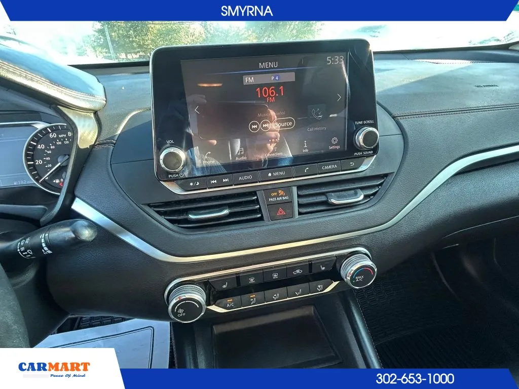 Nissan Altima photo 15