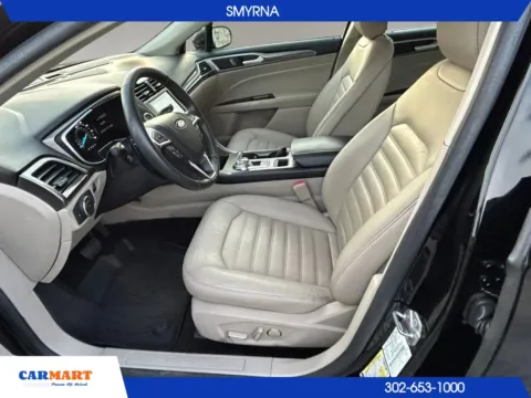 More photos of 2017 Ford Fusion SE Sedan 4D at CARMART - Smyrna, DE