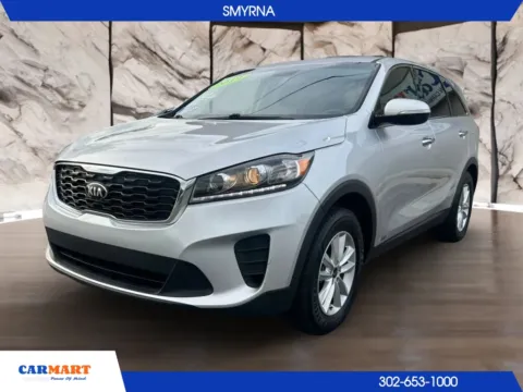 Photos of 2019 Kia Sorento LX Sport Utility 4D for sale in Smyrna, DE at CARMART - Smyrna
