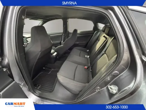More photos of 2018 Honda Civic Si Sedan 4D at CARMART - Smyrna, DE