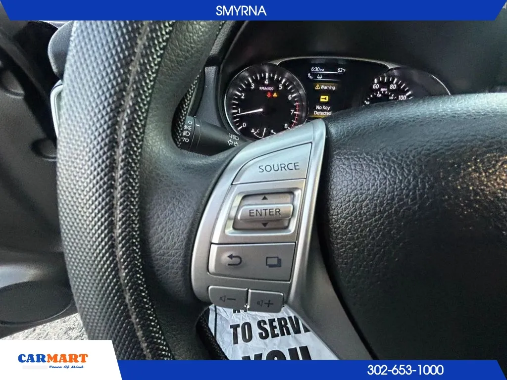 Nissan Rogue photo 18