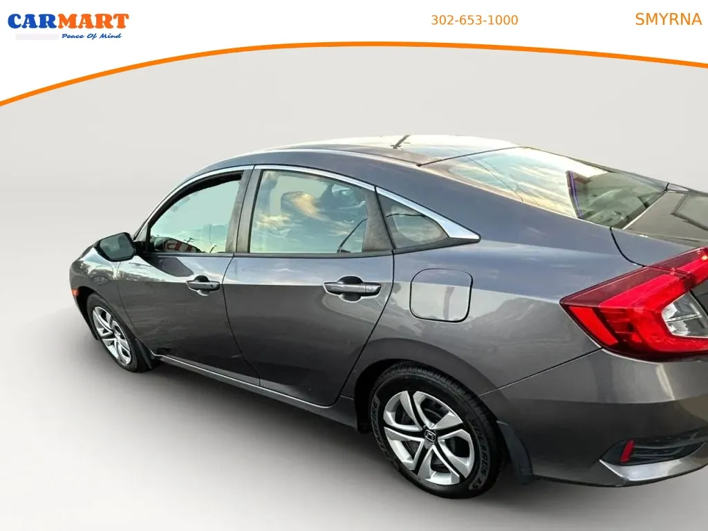 Honda Civic photo 6