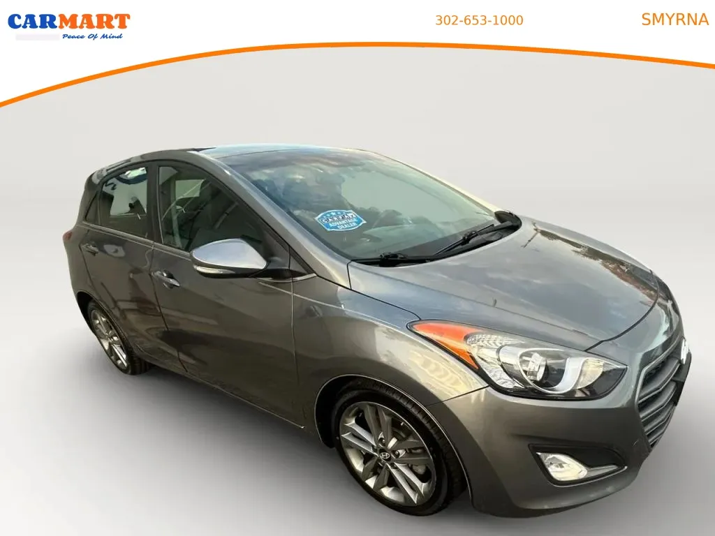 Hyundai Elantra GT photo 13