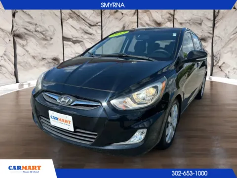 Photos of 2013 Hyundai Accent SE Hatchback 4D for sale in Smyrna, DE at CARMART - Smyrna