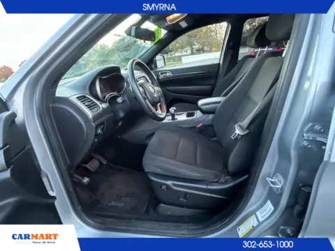 More photos of 2014 Jeep Grand Cherokee Laredo Sport Utility 4D at CARMART - Smyrna, DE