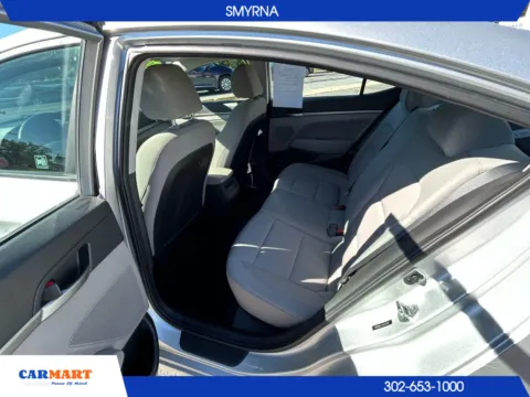 More photos of 2018 Hyundai Elantra SEL Sedan 4D at CARMART - Smyrna, DE