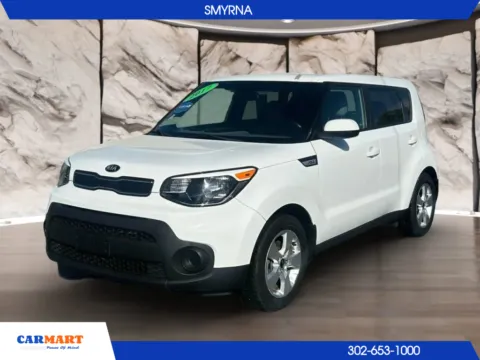 White 2017 Kia Soul Wagon 4D for sale in Smyrna, DE
