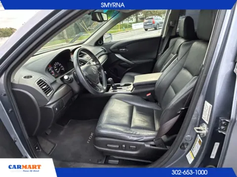 More photos of 2015 Acura RDX Sport Utility 4D at CARMART - Smyrna, DE