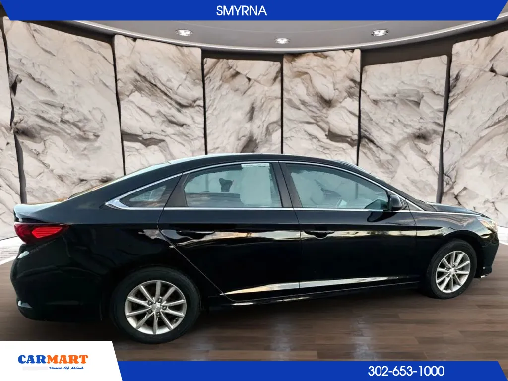 2018 Hyundai Sonata SE Eco photo 3